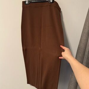 Elegant Brown Knit Skirt